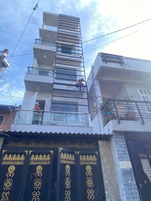 bán nhà 5 tầng - 4x16m - 9pn 9wc full nội thất - khu vip gần nguyễn sơn . q.tân phú