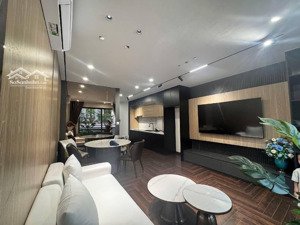 nhà đẹp 6 tầng thang máy gara oto full nội thất đường nguyễn văn cừ