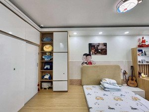 hiếm! bán nhà hxh 7m trần tuấn khải quận 5, 73m2 kc: hầm+5 lầu sát mặt tiền chỉ 16 tỷ