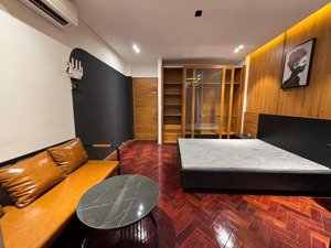 căn hộ mini 1pn trang trí luxury gần landmark81 .