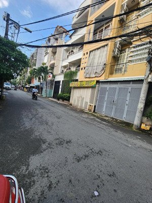 giảm 440 triệu. bán gấp nhà riêng. hxh khu v.i.p bàu cát tân bình 4 tầng 4x17, 12,190 tỷ. nở hậu