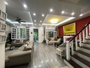 đỉnh cao sống - biệt thự vườn 380m(sd thực tế 480m)- phố ngọc thuỵ - long biên, giá tốt 63 tỷ