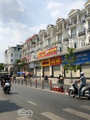 bán căn biệt thự góc khu cityland garden emart, dt: 6 x 21m