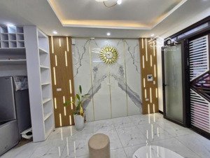 bán nhà riêng huyền kỳ, hà đông, sát phố, ô tô đỗ cổng, ở ngay, full nội thất, 5 tầng, 35 mét.