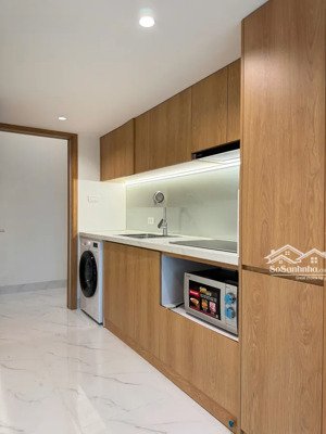 siêu phẩm ccmn 100m2, mt 8.7m, cầu giấy, 7 tầng thang máy, dòng tiền siêu khủng