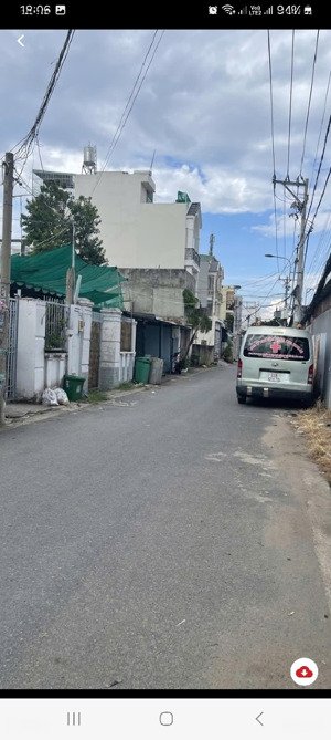 bán đất ql13 tặng nhà cấp 4 dòng tiền 6 triệu/tháng, hẻm xe tải thông, 82m2, 5 tỷ 25