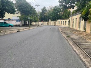 bán đất tặng kèm nhà trung tâm tnp a quận 9