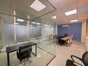 văn phòng trung tâm quận 3. đường nguyễn phúc nguyễn - nguyễn thông 95m2 ngăn 2 phòng - 28 tr/th