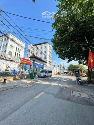 bán nhà lò lu quận 9 90m² ngang 6.5m hẻm xe hơi giá 5.2 tỷ