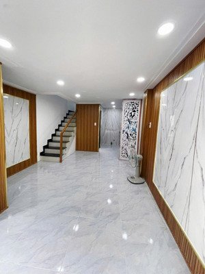 nhà riêng (3,5x8m) 2pn 2wc ở 1/ lâm thị hố gần nguyễn thị búp quận 12. giá 1tỷ068tr còn bớt