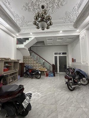 siêu phẩm cực hiếm lâm văn bền - ngang 6m - dòng tiền 50tr - chỉ 14t