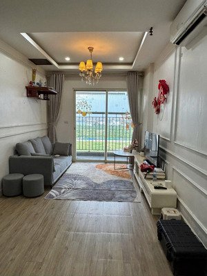 căn hộ cho thuê ecohomes phúc lợi, 46m2 full đồ, giá: 6 triệu/tháng. lh/zalo: 