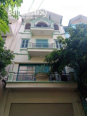 cho thuê nhà ngõ 10 lưu quang vũ. dt: 55m2 x 4t: mt: 6m , đường 2 ô tô tránh nhau