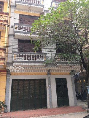 cho thuê nhà riêng 50m2 x5 tầng ở nghĩa đô, cầu giấy