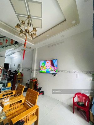 bán gấp nhà 3 tầng full nội thất cao cấp - kdc đồng bộ dân trí cao ngay linh đông ô tô thoải mái