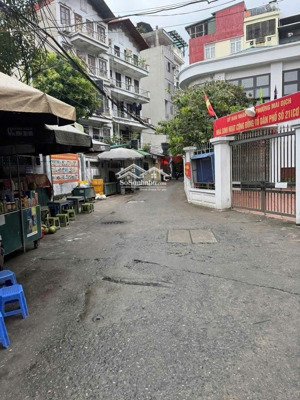 chính chủ bán căn nhà dòng tiền khủng đường hồ tùng mậu- mai dịch- cầu giấy dt 98m2 7t mt6,8m 16 tỷ