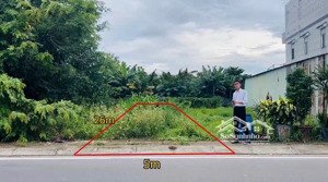 chủ ngộp bán gấp đất mt đ. nguyễn thị lắng, xã tân phú trung. dt 130m2, sổ hồng riêng, giá 1 tỷ 5.