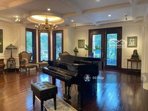 duy nhất căn biệt thự sát hồ linh đàm, đẳng cấp thượng lưu