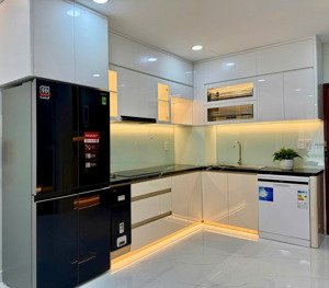 căn hộ 2pn, 2wc tại sky garden ii, 5,2 tỷ, 71m2, q7, hcm - bán gấp hàng hiếm