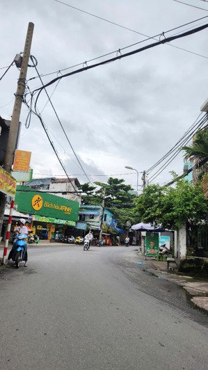 mặt tiền nguyễn du p7 gò vấp, dt: 4x20m, cấp 4. giá 9 tỷ thương lượng