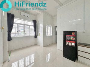 studio cửa sổ siêu thoáng - đúng hình, đúng giá