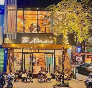 hot! cho thuê nhà mặt phố huỳnh thúc kháng, dt 100m2 x 3t, mt 5m, nằm tại vị trí đẹp.