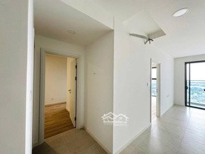 bán căn hộ urban green 2pn view thoáng, giá tốt