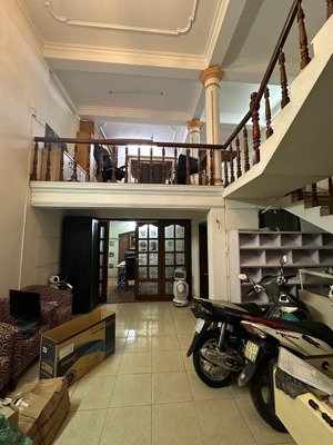 vip-siêu phẩm cầu giấy-vị trí trung tâm-cc mini 45m2 5 tầng thang máy-ngõ nông gần phố-nhỉnh 12 tỷ