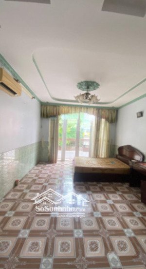 bán nhà 4 tầng mặt tiền trần hưng đạo, tân sơn nhì, tân phú, giáp tân bình. dt sàn hơn 300m2