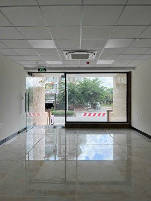 cho thuê văn phòng nguyên căn tại him lam kênh tẻ, 55 triệu, 450 m2, q7, hcm nhà mới