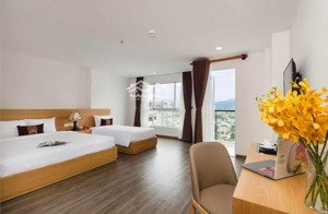 cho thuê khách sạn mặt tiền phố tây tại nha trang 70 phòng kinh doanh giá thuê 400tr/th