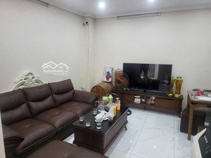 thật 100%! đội cấn! dân xây. gần ô tô, gần phố, ngõ đẹp. 2 thoáng trước sau, giá tốt.