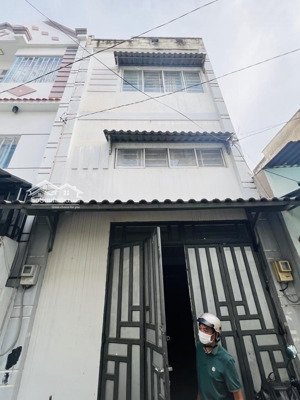 cần bán nhà hxh liên khu 4-5 bhh bình tân. 3 tầng 4,1m*18.8m. shr 2,95 tỷ tl