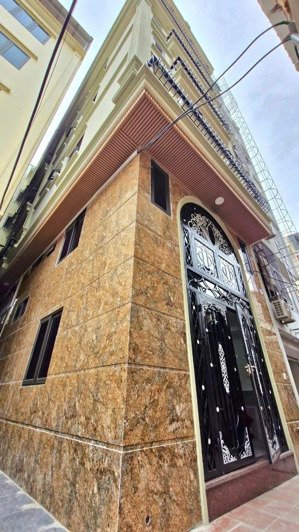 bán nhà mỹ đình 38m 5 tầng, kinh doanh sầm uất, lô góc, kinh doanh sầm uất, dân xây giá chỉ 7tỷ