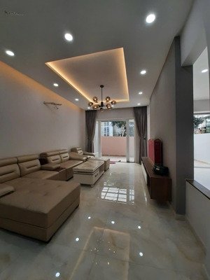 chính chủ bán nhà phố 7x14m mega ruby giá 14.5 tỷ lh hương