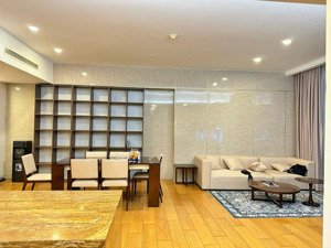 bán căn hộ indochina plaza tòa e 145m 3n2vs hướng đông nam full nội thất slot ô tô sổ đỏ