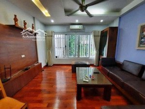 nhà mặt ngõ đội cấn ba đình, cách mặt phố 5 m, ô tô đỗ cửa