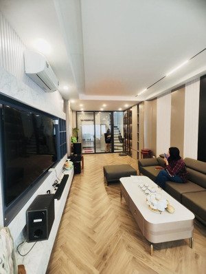 bán nhà xuân la - ngoại giao đoàn - đại sứ quán hàn quốc 38m2, thang máy, ô tô, ngõ thông, full đồ