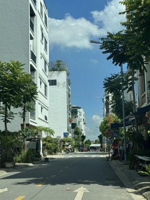 bán gấp lô đất tại khu tđc ngọc thụy, long biên, hà nội, 17,6 tỷ, 62m2, đẹp, nhiều tiện ích.