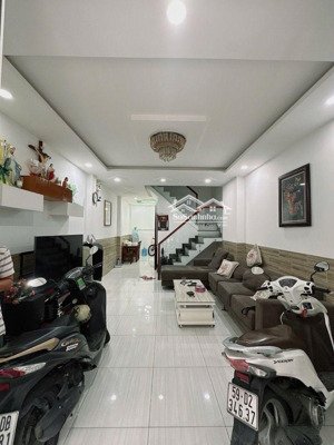 bán nhà đẹp 4 tầng, lê thúc hoạch, tân phú. dt sàn 173m2