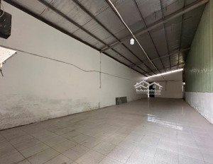 kho diện tích 180m2 cần cho thuê với giá rẻ ở đường phạm hữu lầu