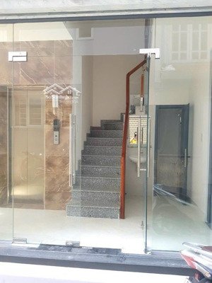 bán gấp toà chdv góc 2 mặt tiền phường bến thành 3,9x20m, cn: 76m. kc t+3l. hđt 35tr/tháng. 35ty tl