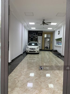 cho thuê nhà lê văn lương nguyễn thị định - diện tích: 65m² x 6 tầng - thang máy vù vù, 28tr/th