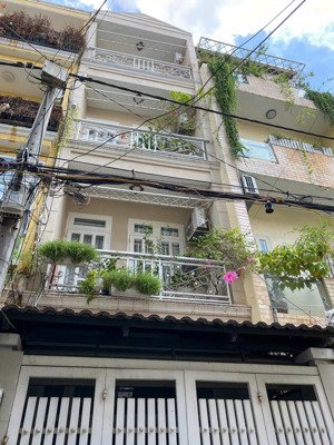 cần bán nhà khu k300 , p13, qtb, giá 8.4 tỷ tl