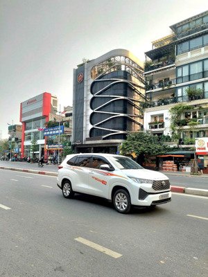 bán nhà mặt phố nghi tàm 100m2, 5 tầng lô góc giá 31 tỷ. tây hồ