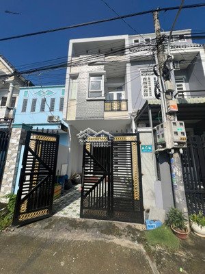 bán nhà 1 lầu trệt - kp đông tác - p. dĩ an - tp hcm