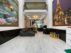 bán nhà mặt tiền đường tân thuận nam quận 7 ful nội thât.