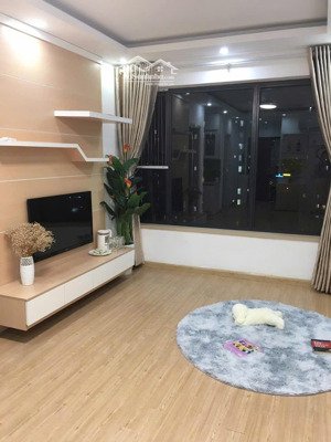 cần bán nhanh căn 2n tại green star 66,8m2.tầng trung sẵn sổ full nội thất view thoáng