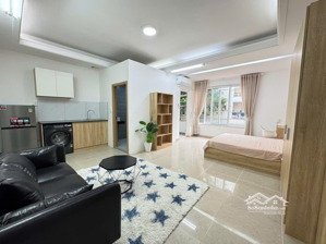 studio cửa sổ lớn view trời ngay hưng gia 1, q7 - sát bên phú mỹ hưng - gần lotte, rmit, sc vivo