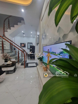 quanh 7 tỷ có nhà đẹp kim giang, tặng full nội thất, 1 nhà ra ô tô, hưởng trọn tiện ích kđt đại kim